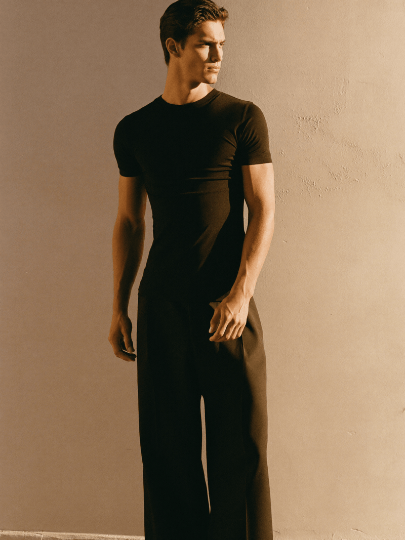 Le t-shirt SCULPT porté